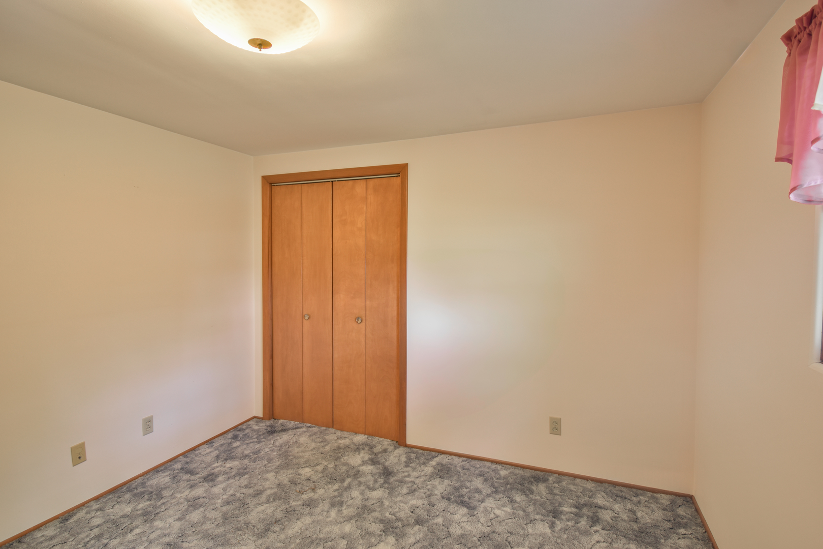 1542 East 18th Road Streator, IL 61364 - Photo 21 of 47 a view of room