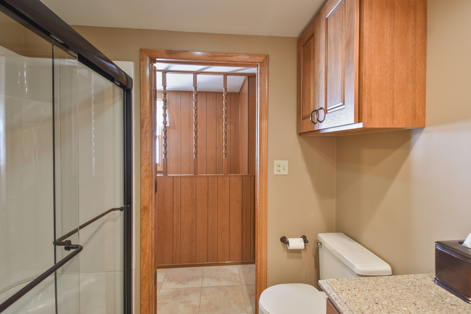 1542 East 18th Road Streator, IL 61364 - Photo 28 of 47 a bathroom with a toilet shower and a sink