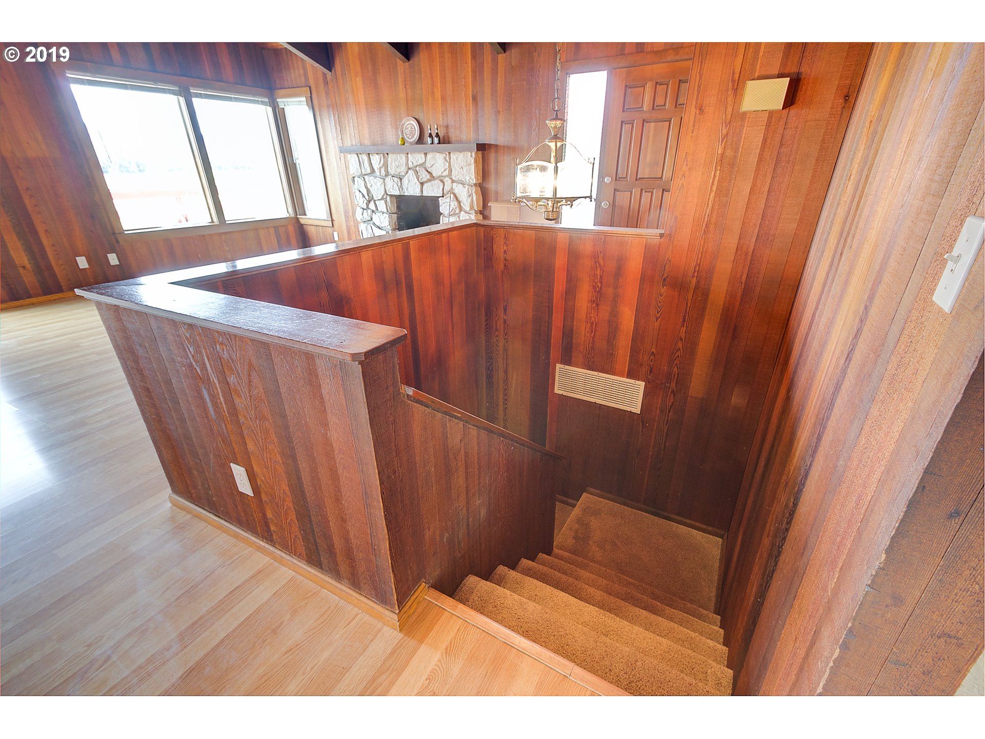 33188 Wilkins Road Eugene, OR 97408 - Photo 14 of 32 Gallery Image 14