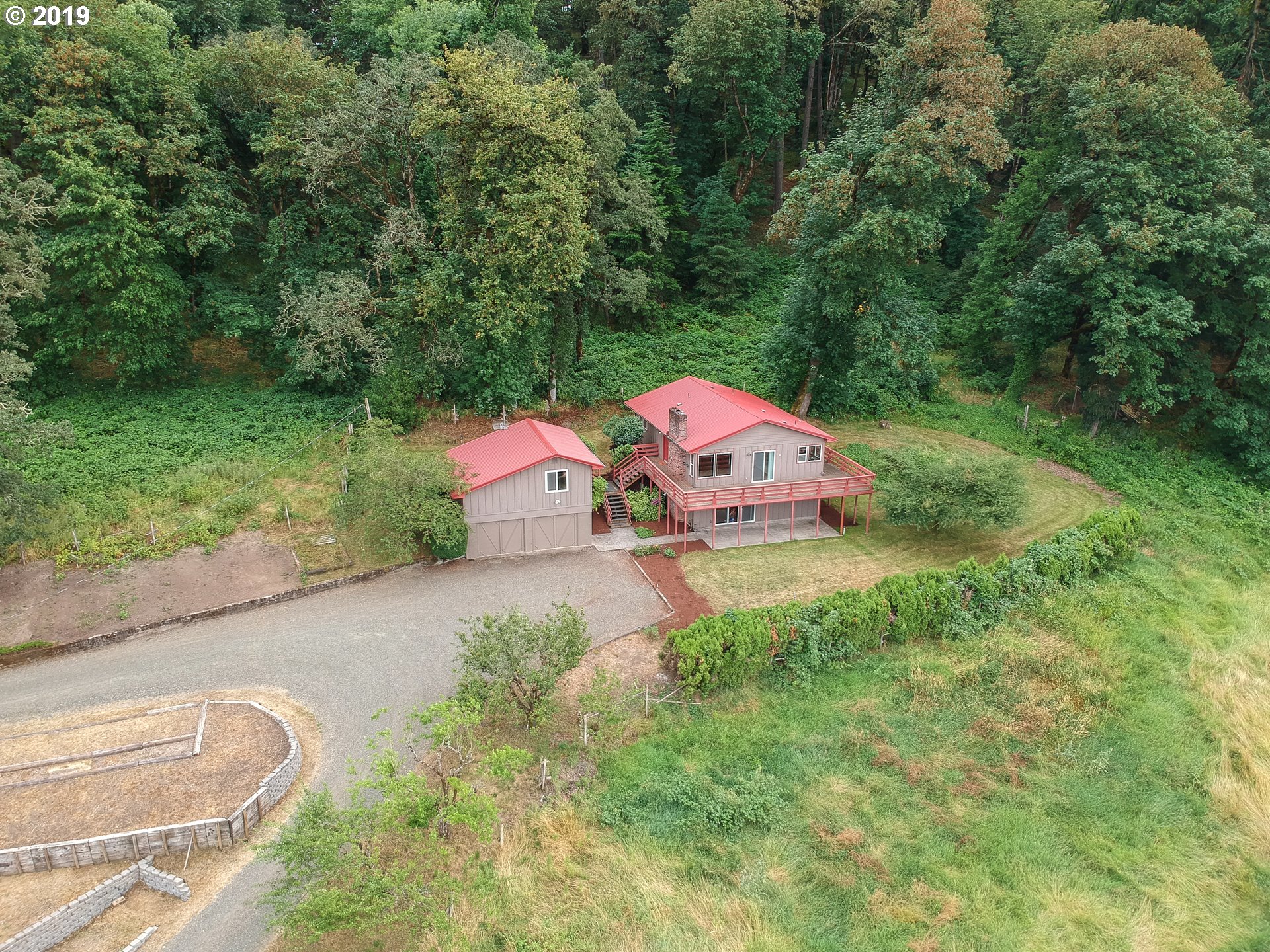 33188 Wilkins Road Eugene, OR 97408 - Photo 27 of 32 Gallery Image 27