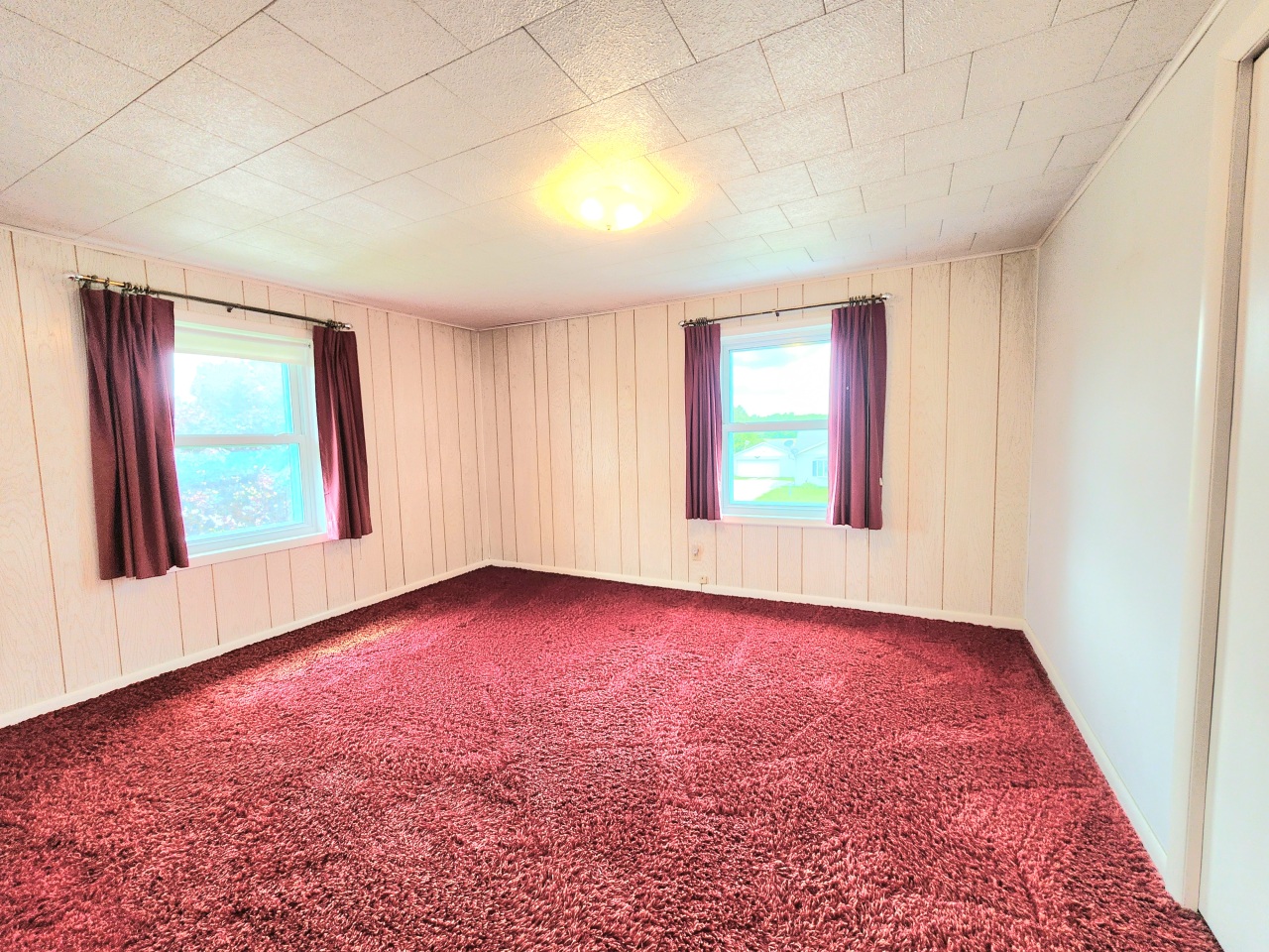 5609 Two Creeks Road Two Rivers, WI 54241 - Photo 20 of 45 Upper Bedroom 3