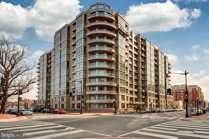 811 4th Street Northwest, Unit 304 Washington, DC 20001 - Photo 1 of 24