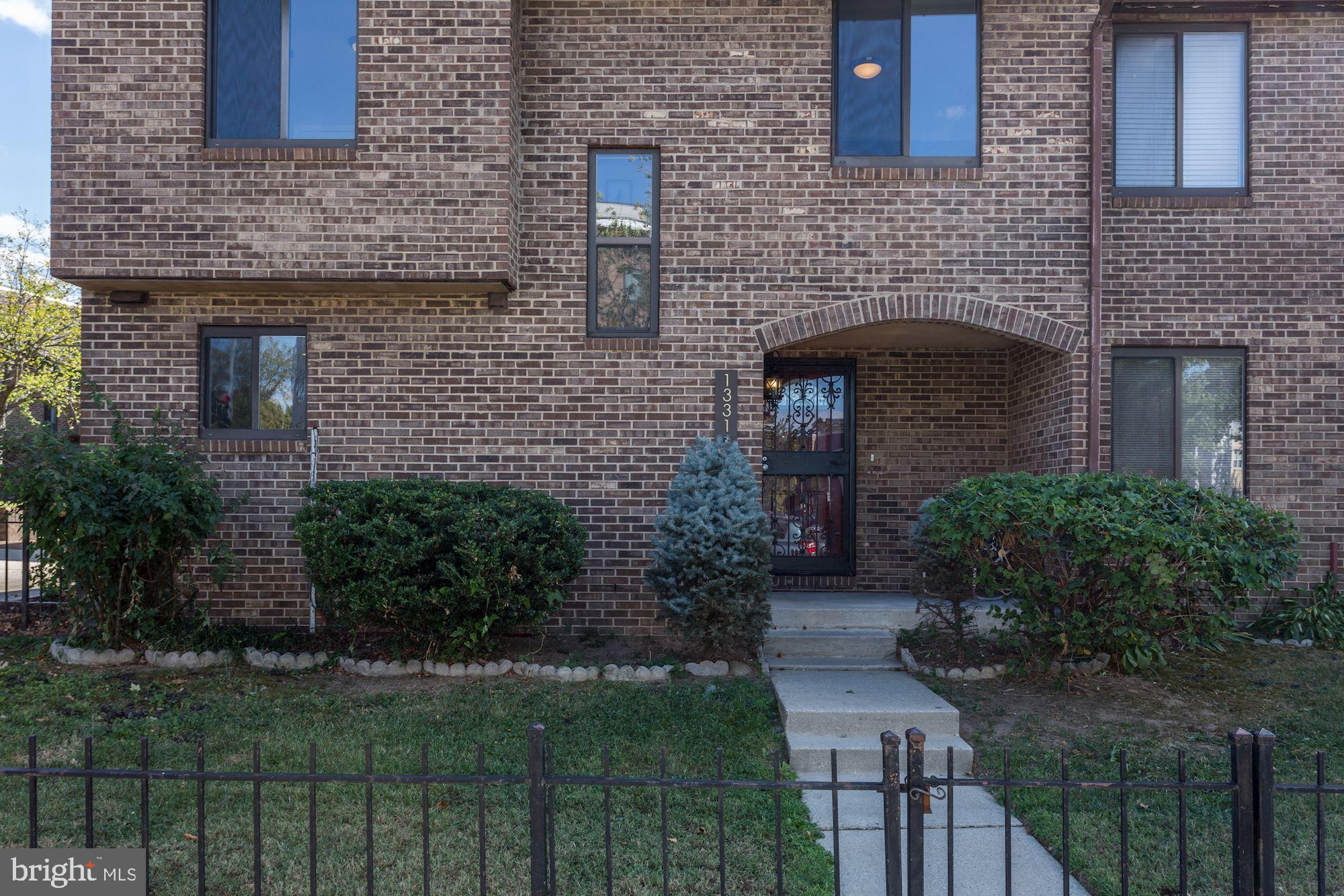 1331 I Street Northeast Washington, DC 20002 - Photo 2 of 41 4-5 Bedrooms & 2.5 Baths