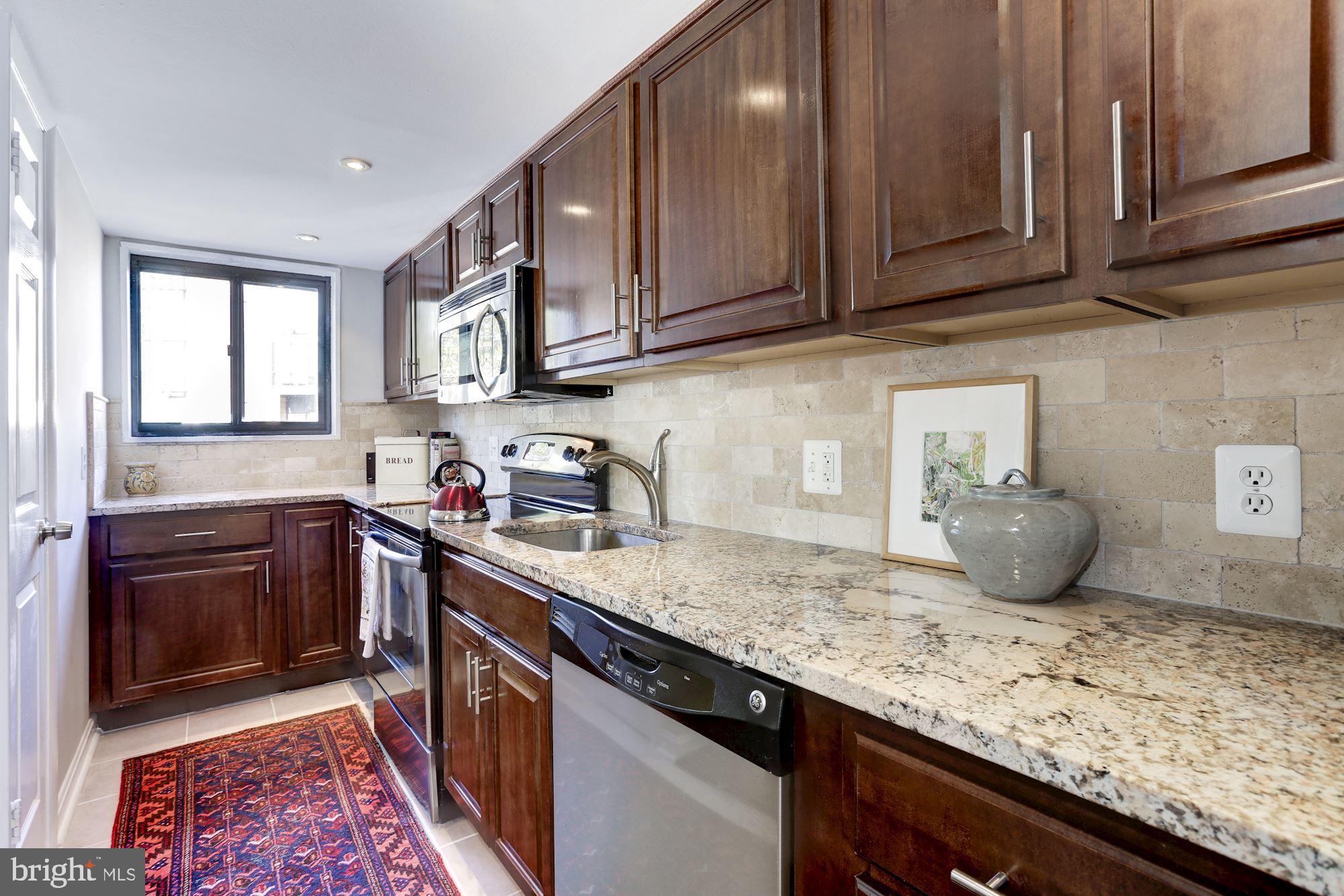 1331 I Street Northeast Washington, DC 20002 - Photo 13 of 41 Kitchen