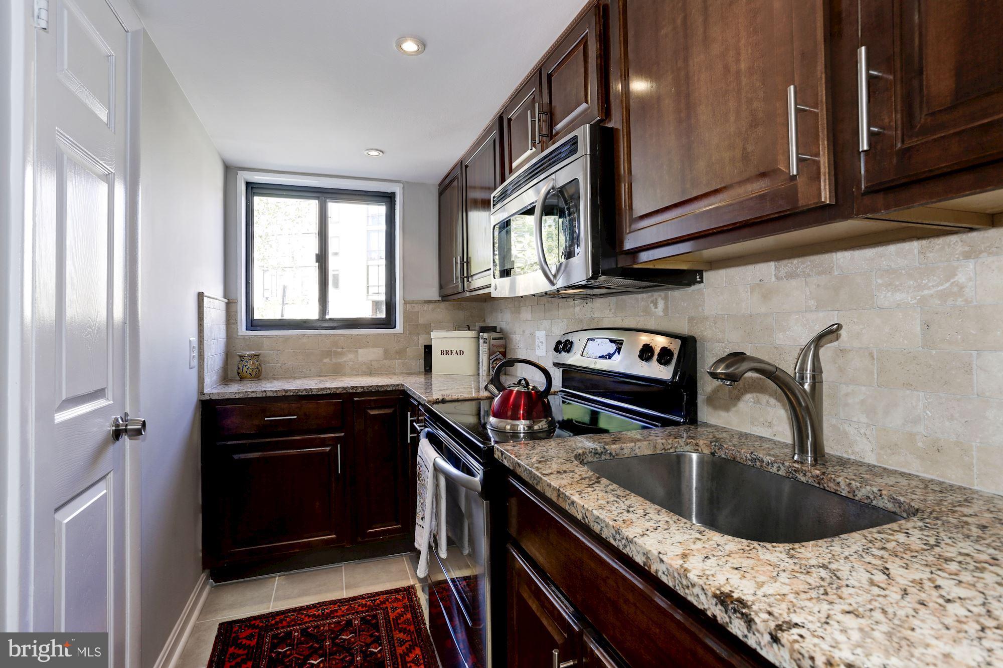 1331 I Street Northeast Washington, DC 20002 - Photo 14 of 41 Kitchen