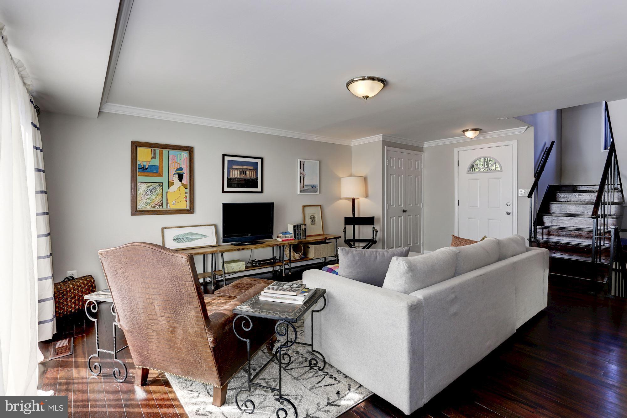 1331 I Street Northeast Washington, DC 20002 - Photo 6 of 41 Living Room