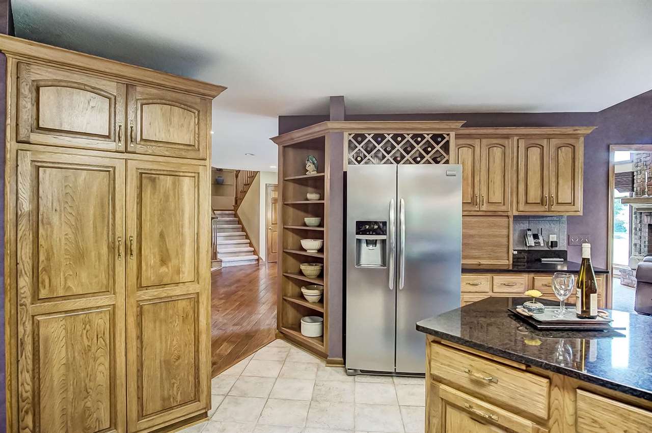 6635 West Shoaff Road Fort Wayne, IN 46818 - Photo 18 of 36 Gallery Image 18