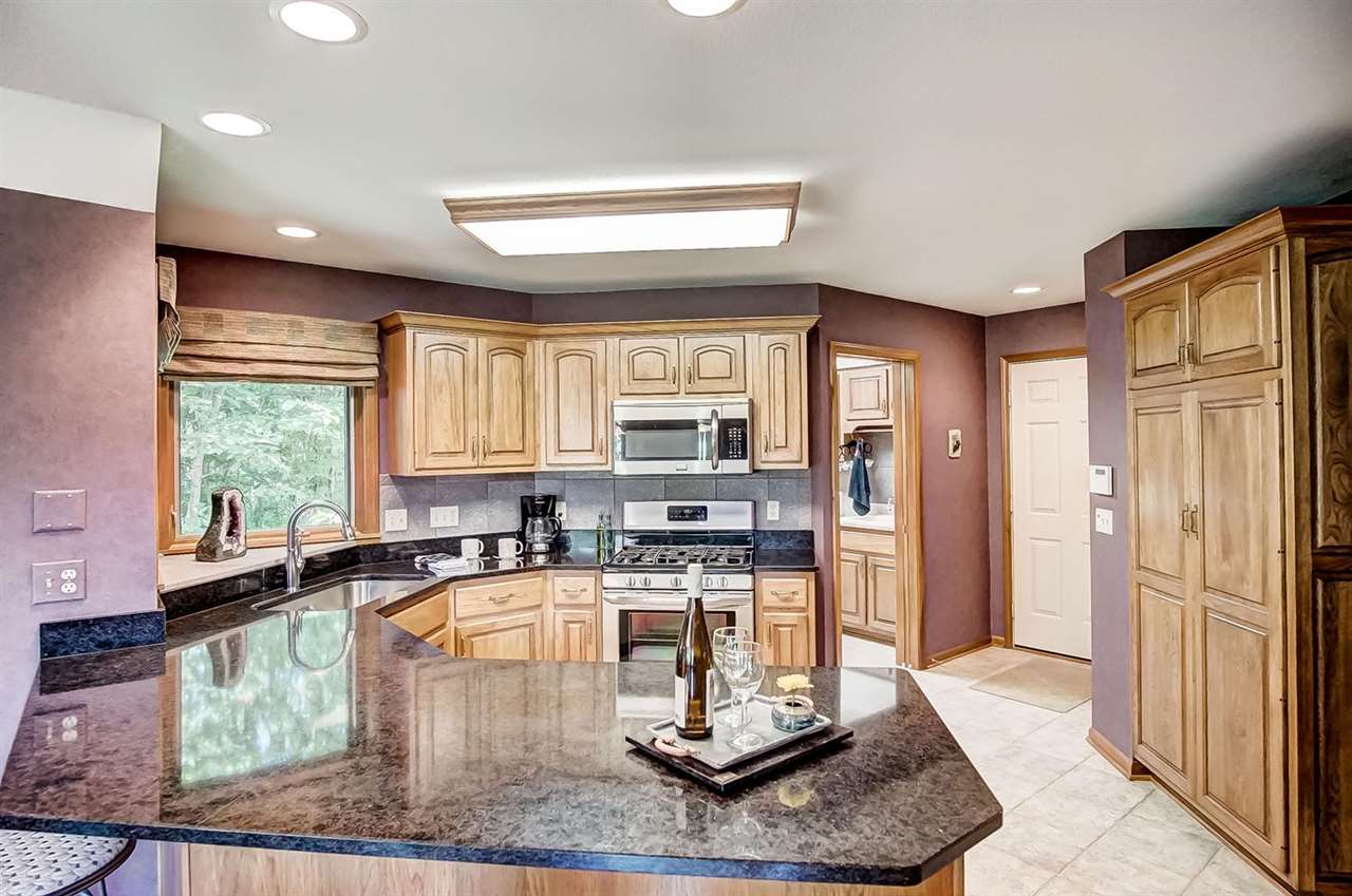 6635 West Shoaff Road Fort Wayne, IN 46818 - Photo 21 of 36 Gallery Image 21