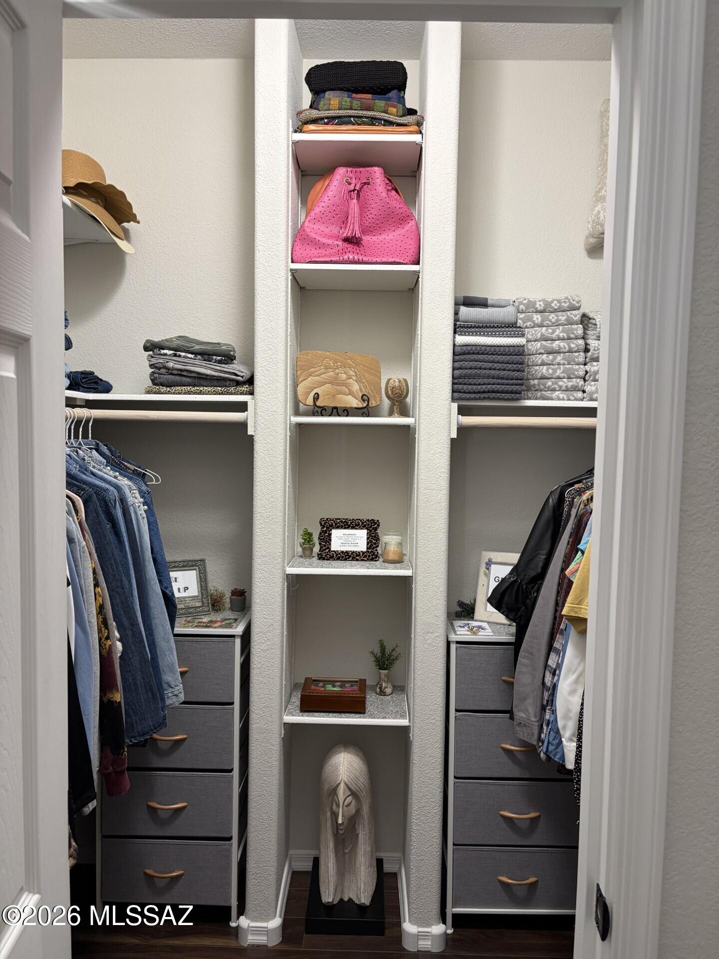 1030 Barrel Cactus Ridge, Unit 108 Benson, AZ 85602 - Photo 13 of 33 Main closet