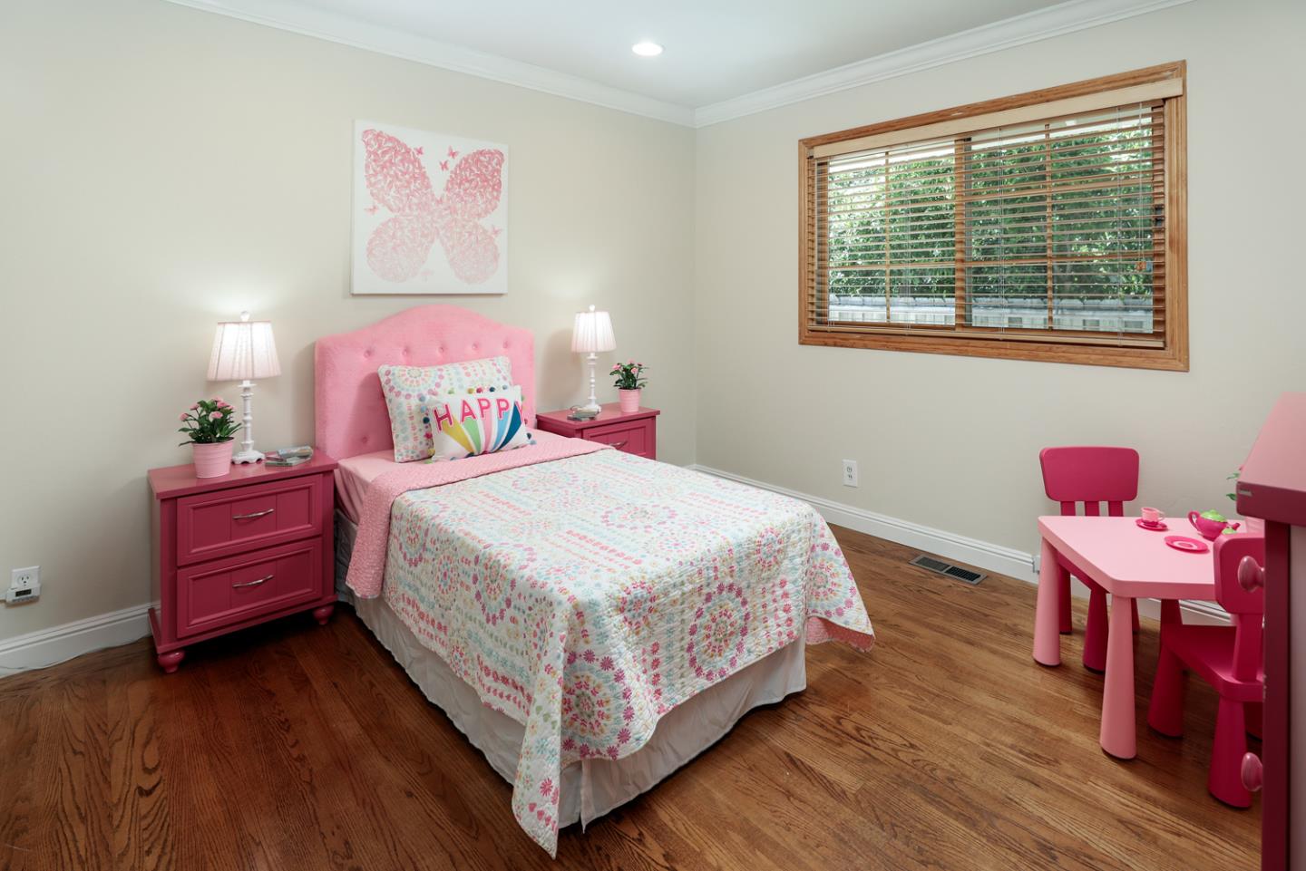 825 Parma Way Los Altos, CA 94024 - Photo 18 of 35 a bedroom with a bed and a table