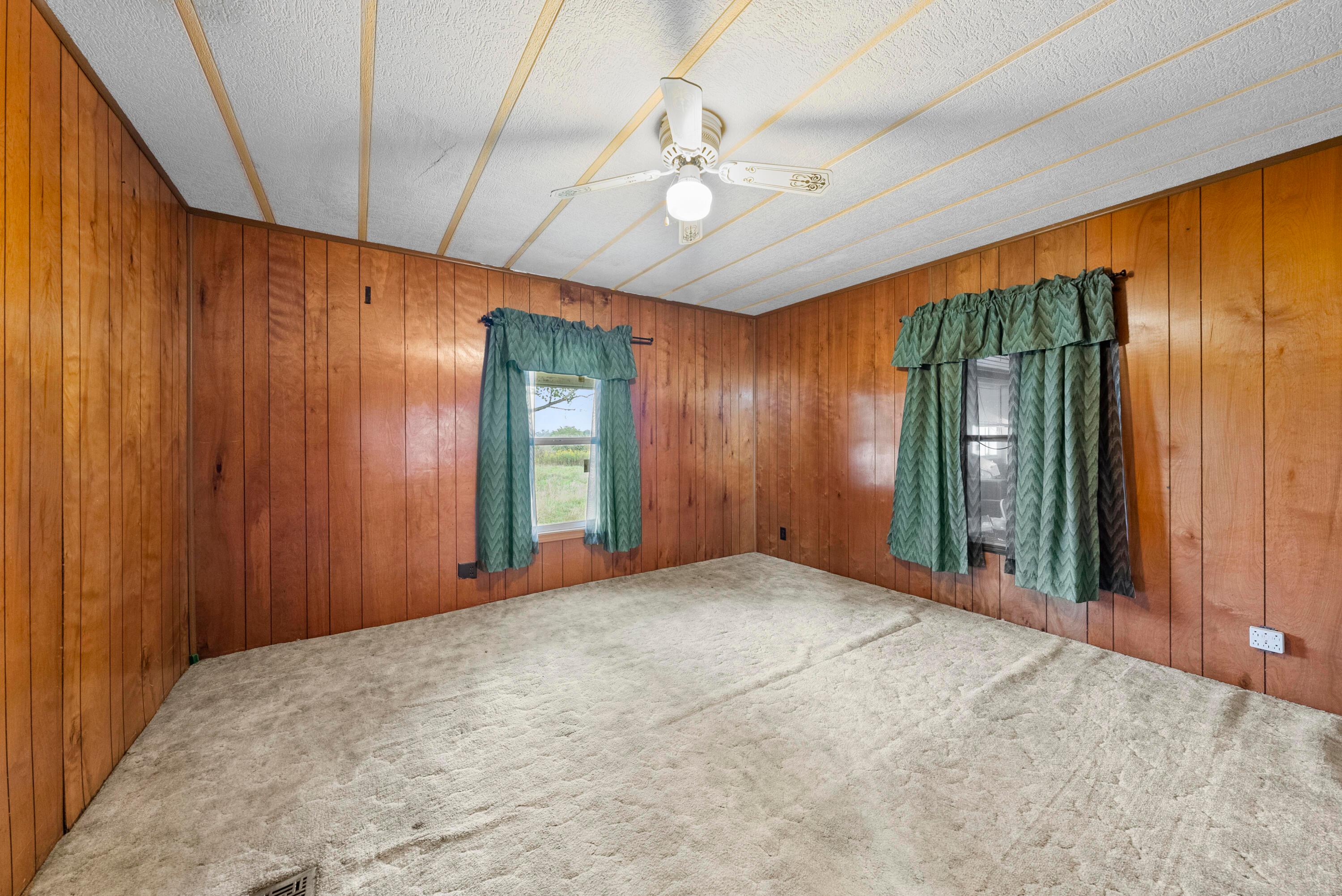 4005 Hickory Bend Road Circleville, OH 43113 - Photo 22 of 26 DSC04572