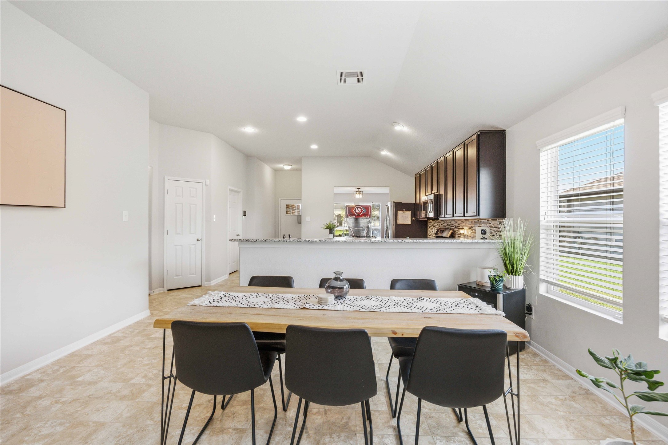 2639 Zephyr Lane Rosenberg, TX 77471 - Photo 10 of 19