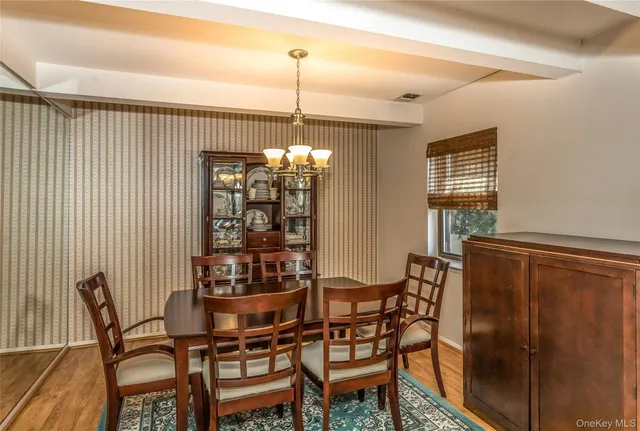 $579,000 | 136 Albany Boulevard, Unit 17E, Atlantic Beach, NY 11509