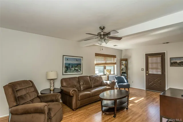 $579,000 | 136 Albany Boulevard, Unit 17E, Atlantic Beach, NY 11509