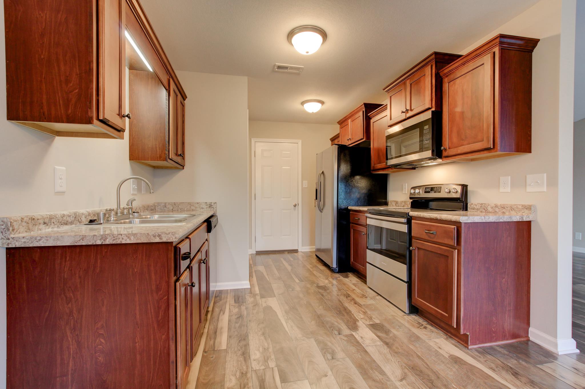 105 Kentucky Ridge Oak Grove, KY 42262 - Photo 6 of 16 Gallery Image 6
