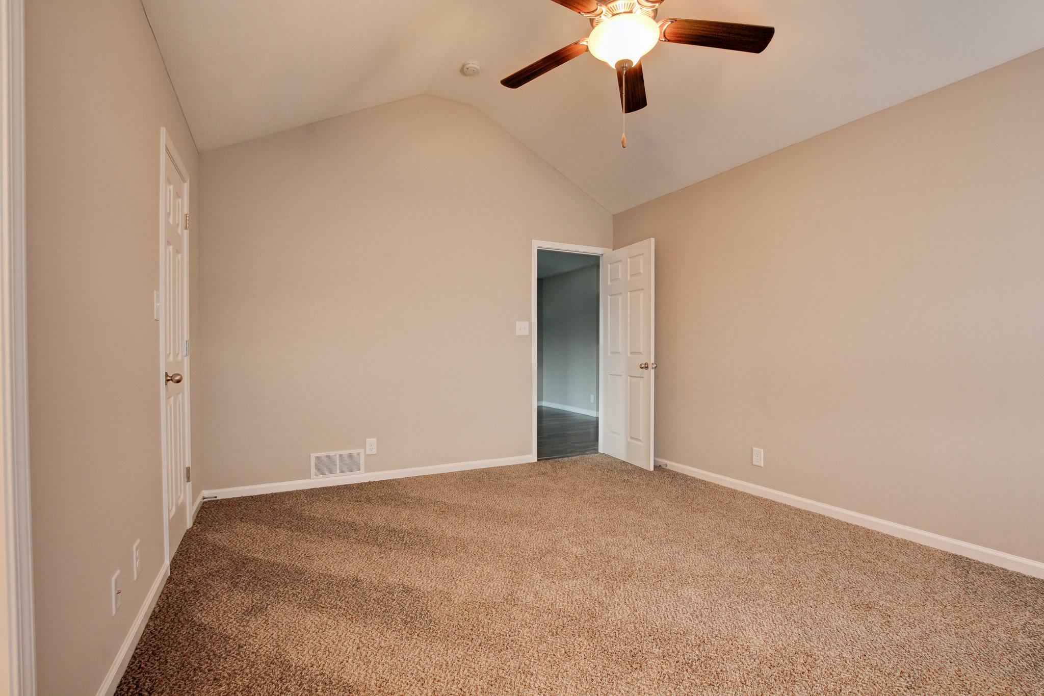 105 Kentucky Ridge Oak Grove, KY 42262 - Photo 10 of 16 Gallery Image 10