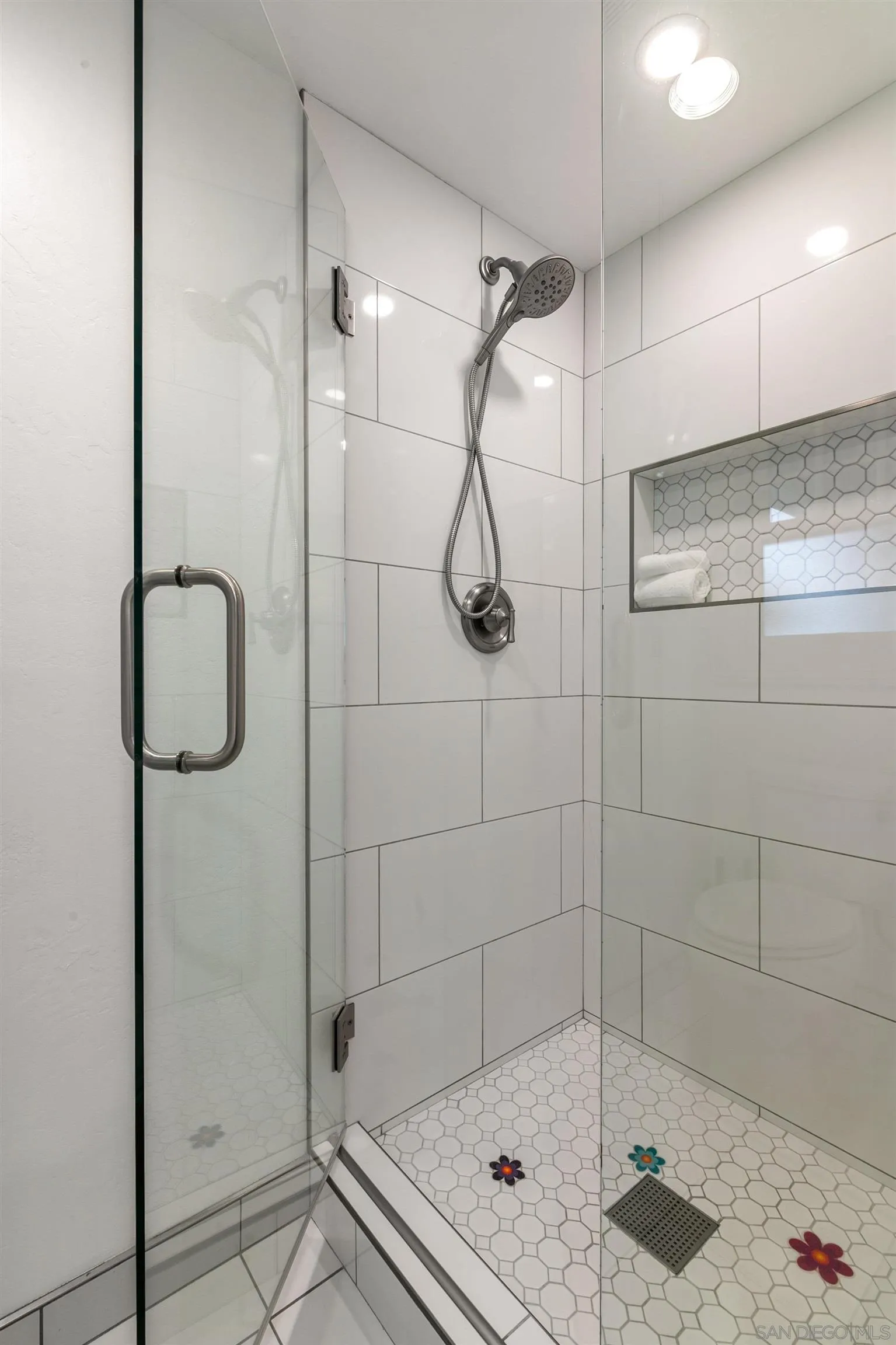 1264.5 Prospect Street La Jolla, CA 92037 - Photo 10 of 10 a bathroom with a shower