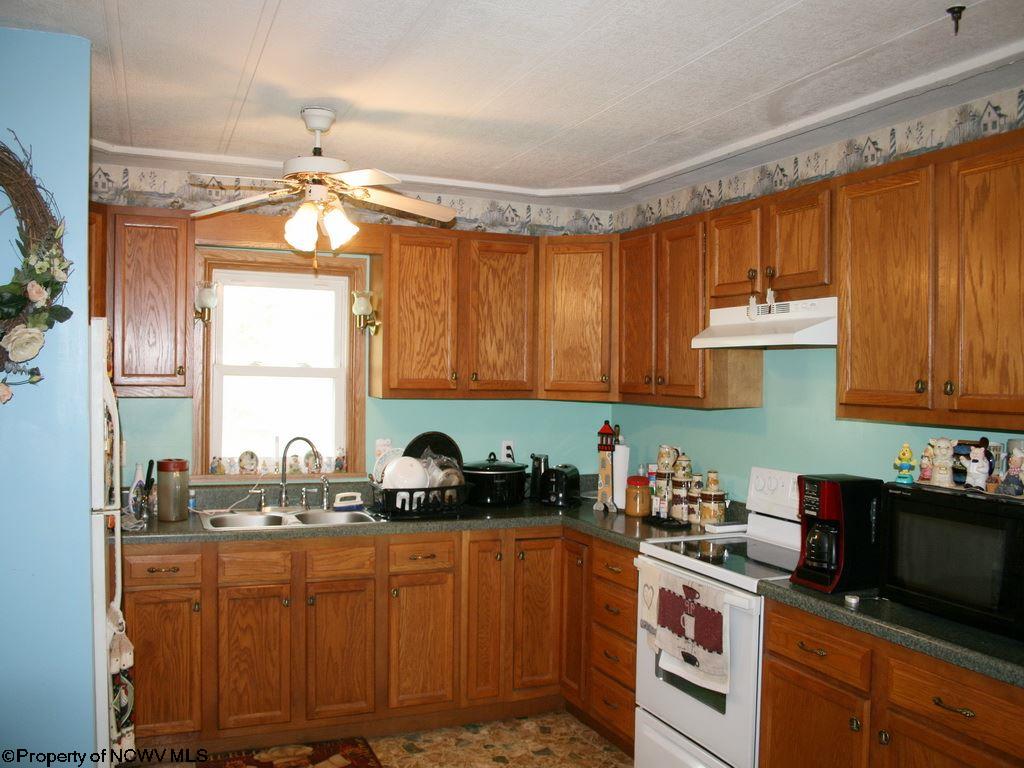 1630 Cabin Run Road Pennsboro, WV 26415 - Photo 2 of 20 Gallery Image 2