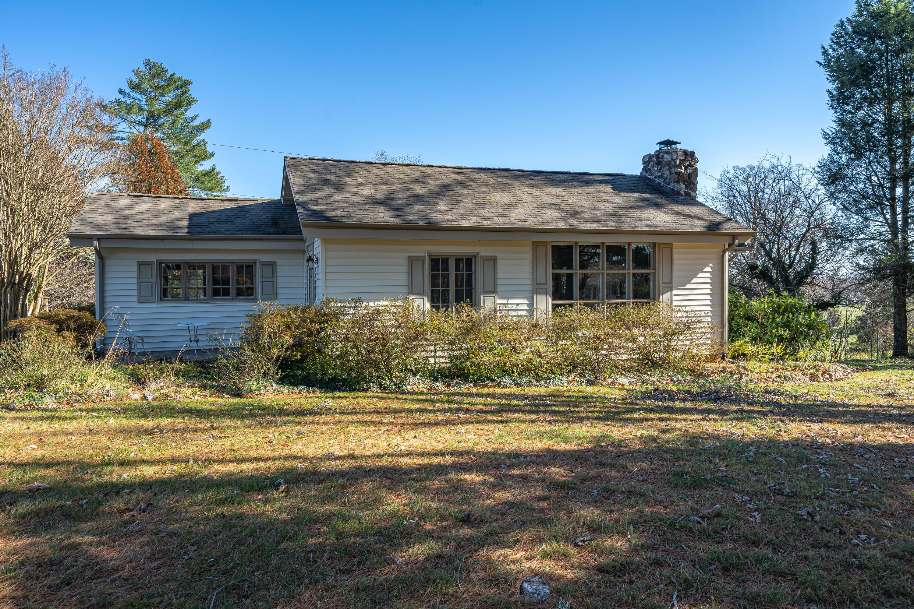 3155 Patterson Mill Road Bedford, VA 24523 - Photo 1 of 19 Main