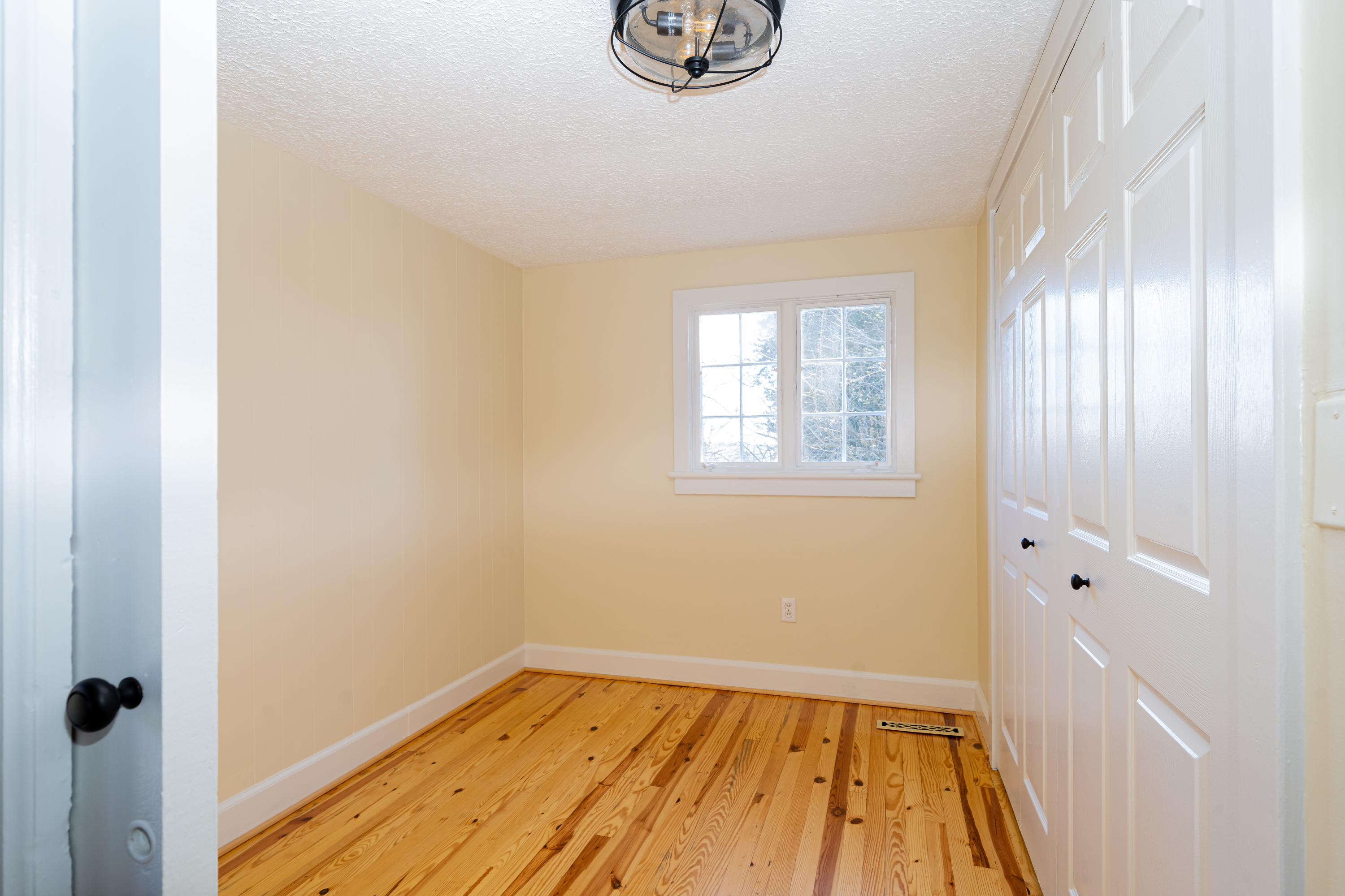 3155 Patterson Mill Road Bedford, VA 24523 - Photo 8 of 19 Bedroom 1