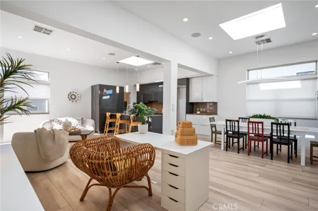 $1,700,000 | 726 West 37th Street, San Pedro, CA 90731