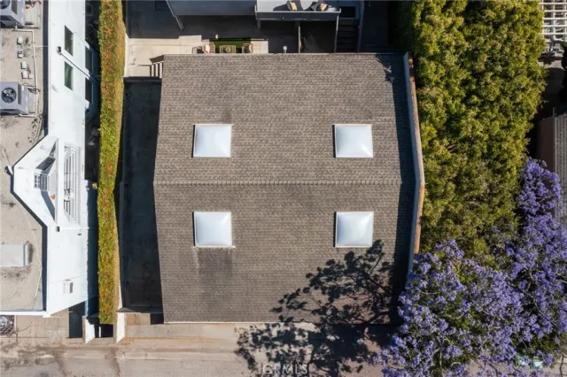 $1,700,000 | 726 West 37th Street, San Pedro, CA 90731