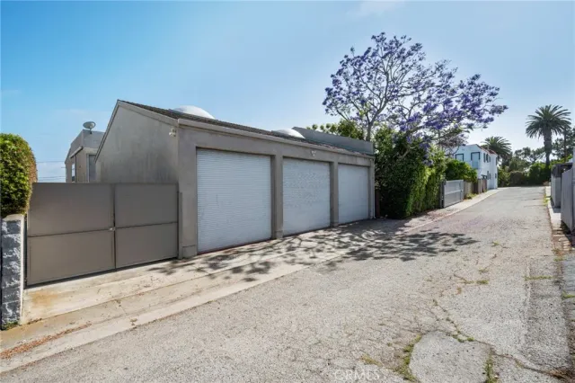 $1,700,000 | 726 West 37th Street, San Pedro, CA 90731