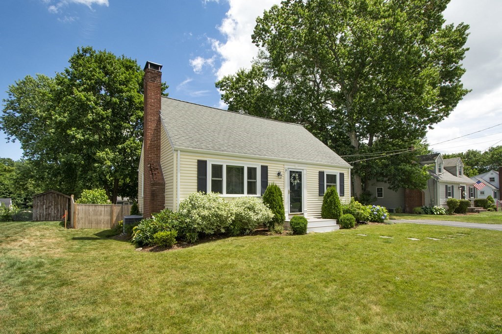 35 Gerard Road Norwell, MA 02061 - Photo 3 of 31