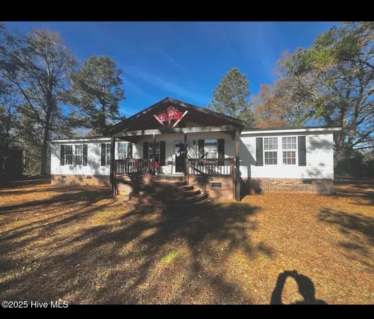 $325,000 | 688 Georgia Pacific Road, Whiteville, NC 28472