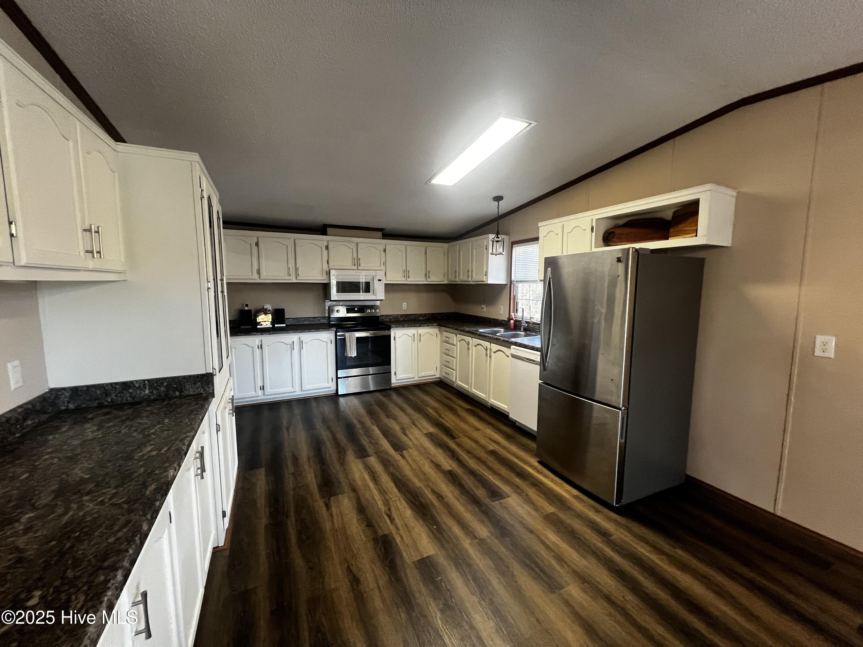 688 Georgia Pacific Road Whiteville, NC 28472 - Photo 12 of 49 IMG_2005