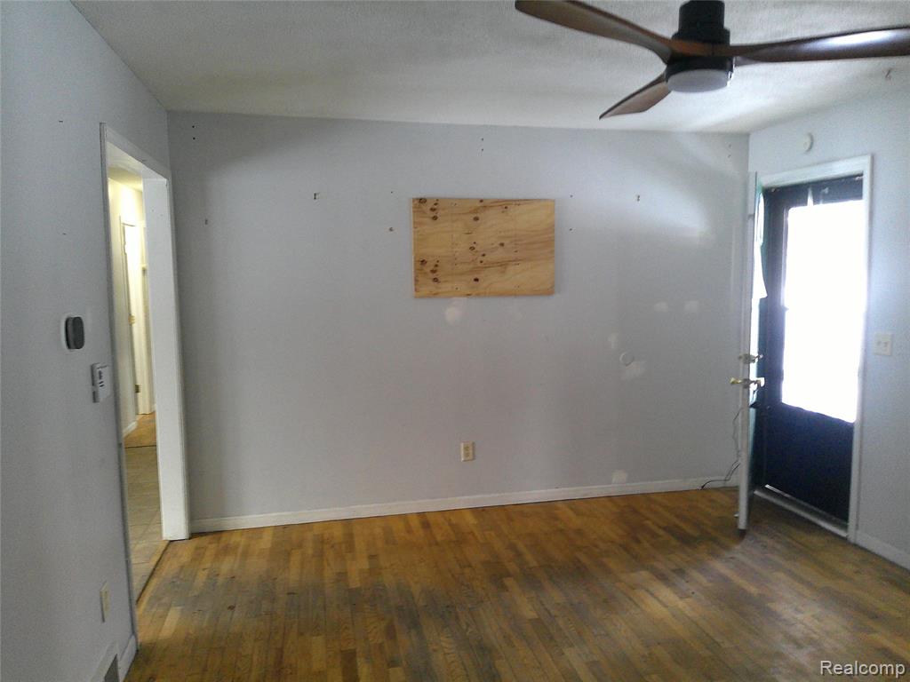 3732 Fish Lake Road Lapeer, MI 48446 - Photo 6 of 19