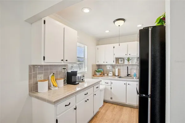 $104,900 | 202 Bedford Trail, Unit 116, Sun City Center, FL 33573
