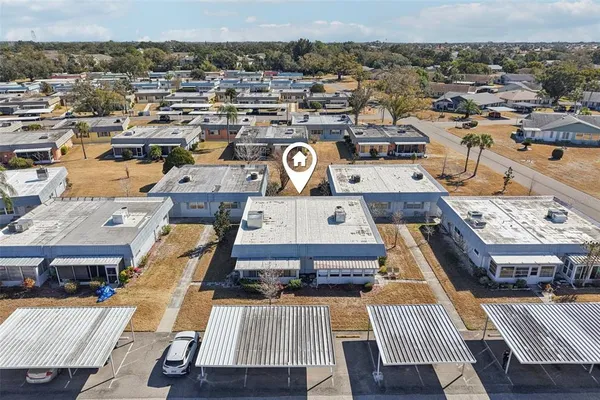 $104,900 | 202 Bedford Trail, Unit 116, Sun City Center, FL 33573