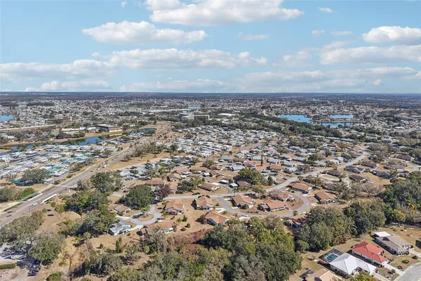 $104,900 | 202 Bedford Trail, Unit 116, Sun City Center, FL 33573