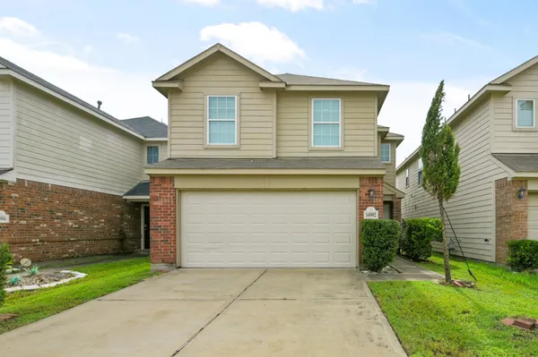 $299,900 | 14902 Aberdeen Meadow Lane, Houston, TX 77053