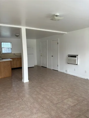 $950 | 2725 Rutland Street, Houston, TX 77008