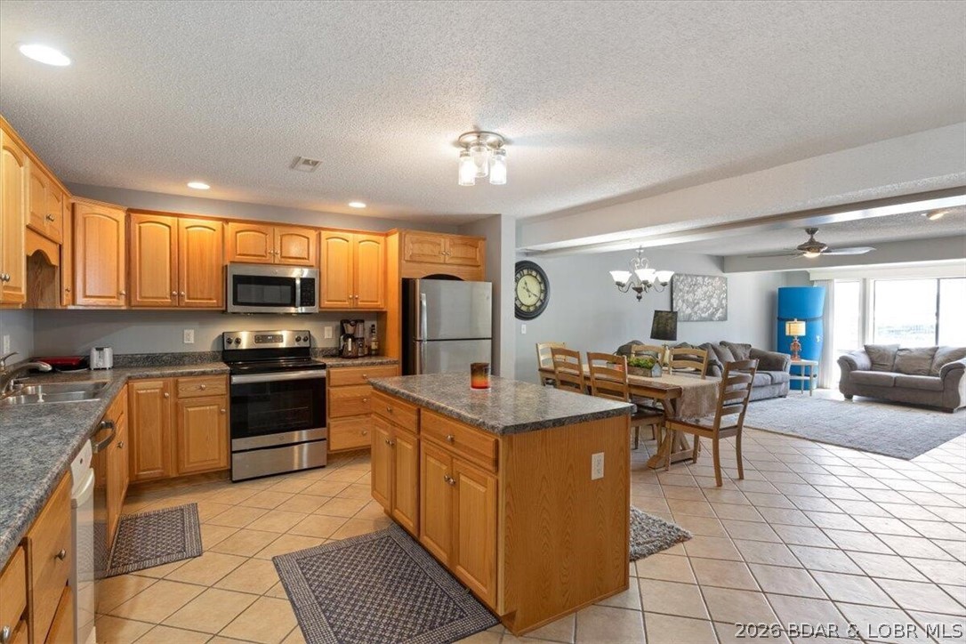 783 Winn Road, Unit 5B Osage Beach, MO 65065 - Photo 3 of 31