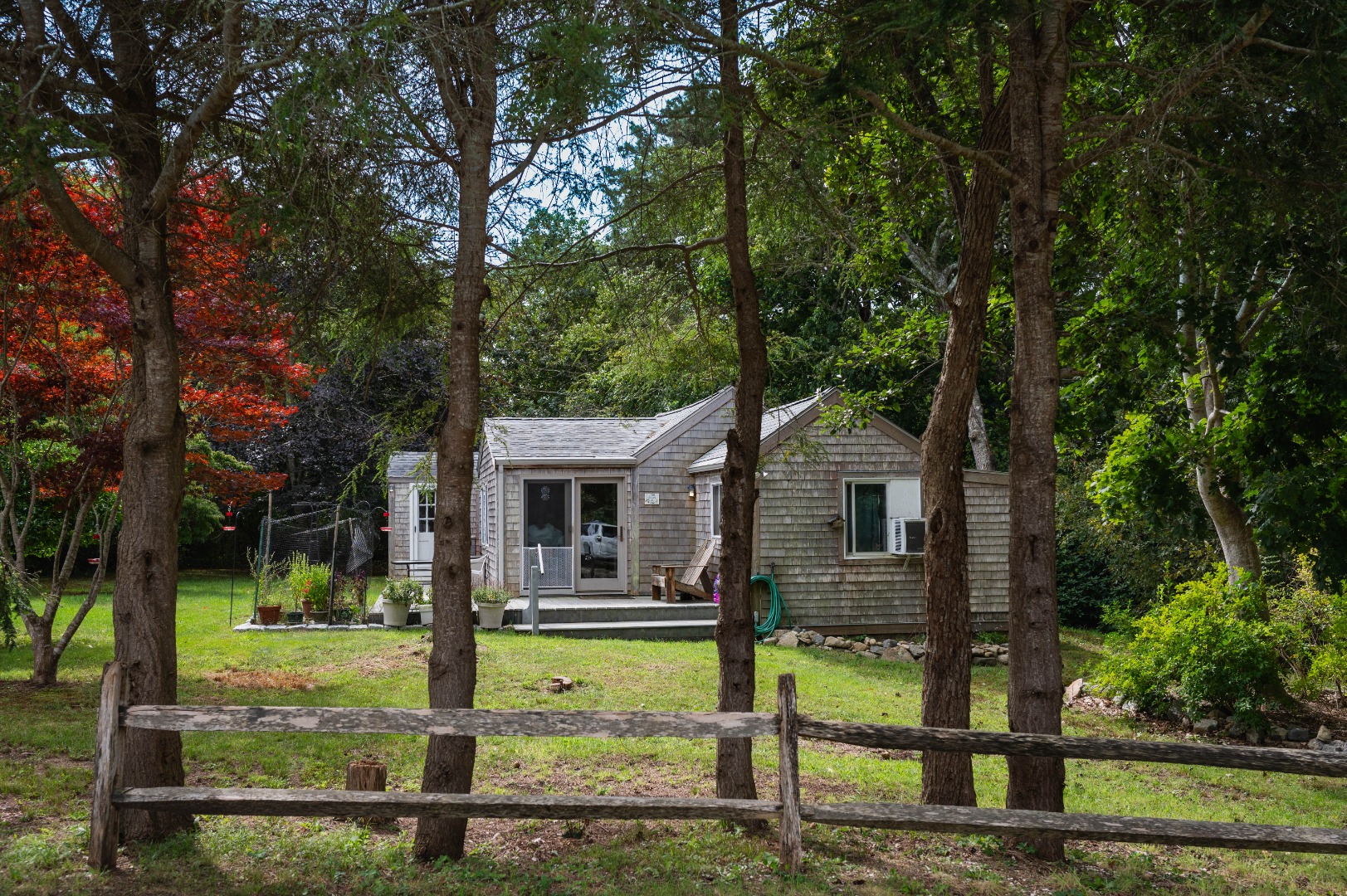 10 Danls Way West Tisbury, MA 02568 - Photo 41 of 41 front view of a house with a yard