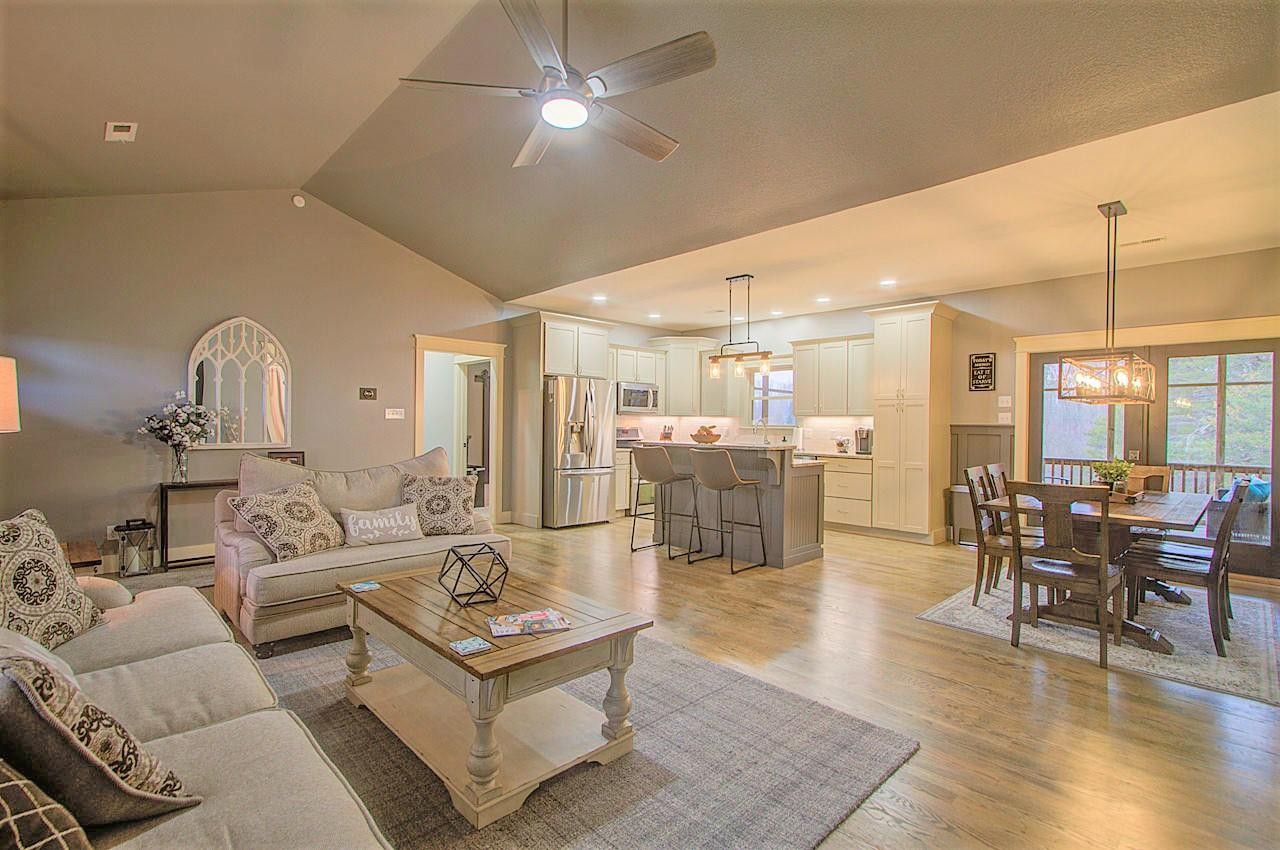 5139 Morganton Road Greenback, TN 37742 - Photo 3 of 29 Gallery Image 3