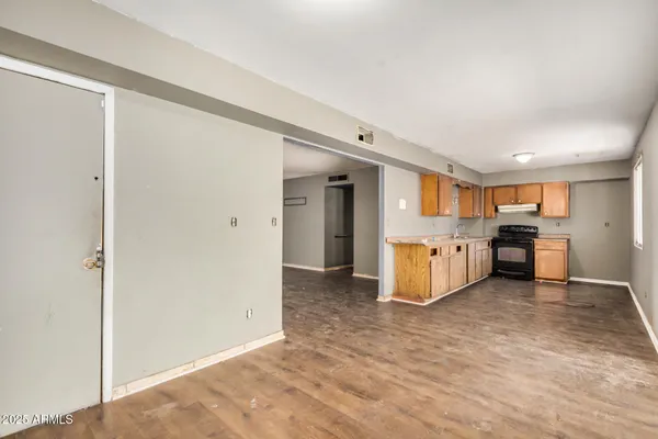 $329,900 | 6426 West Mulberry Drive, Phoenix, AZ 85033