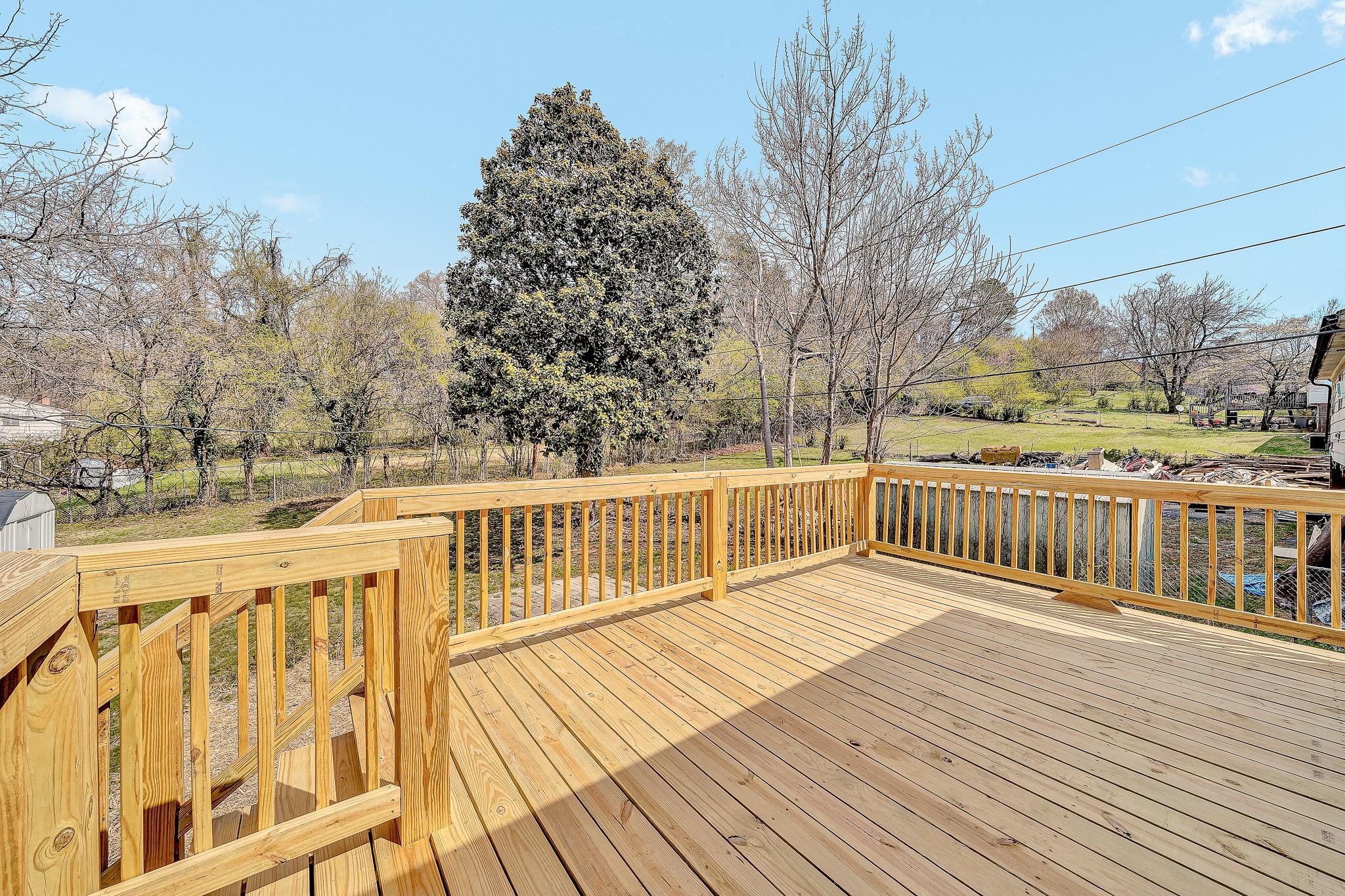 3931 Green Spring Avenue Northwest Roanoke, VA 24017 - Photo 27 of 29 IMG_8325
