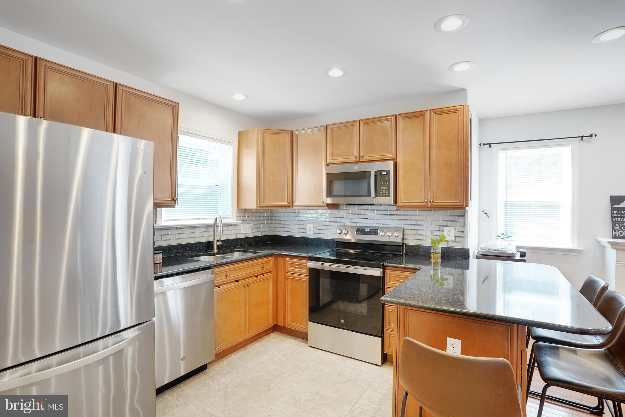 3908 Egan Drive Fairfax, VA 22030 - Photo 11 of 38