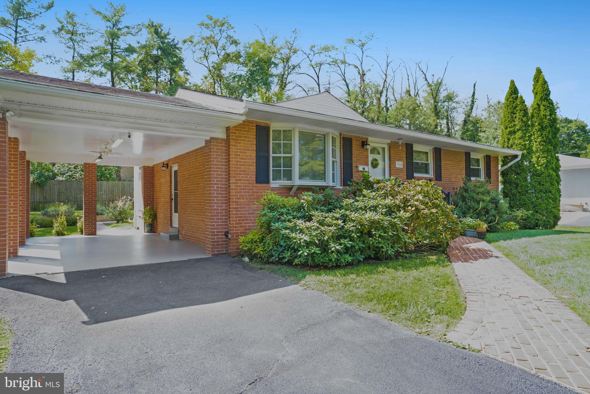 3908 Egan Drive Fairfax, VA 22030 - Photo 31 of 38