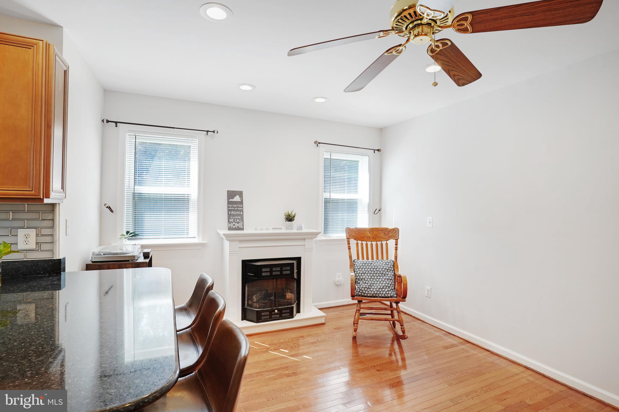 3908 Egan Drive Fairfax, VA 22030 - Photo 7 of 38