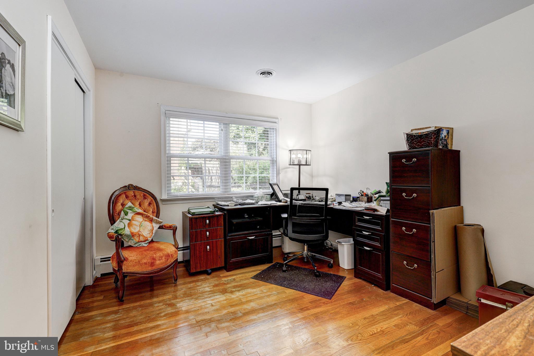 225 Treherne Road Lutherville-Timonium, MD 21093 - Photo 24 of 38 Second BR