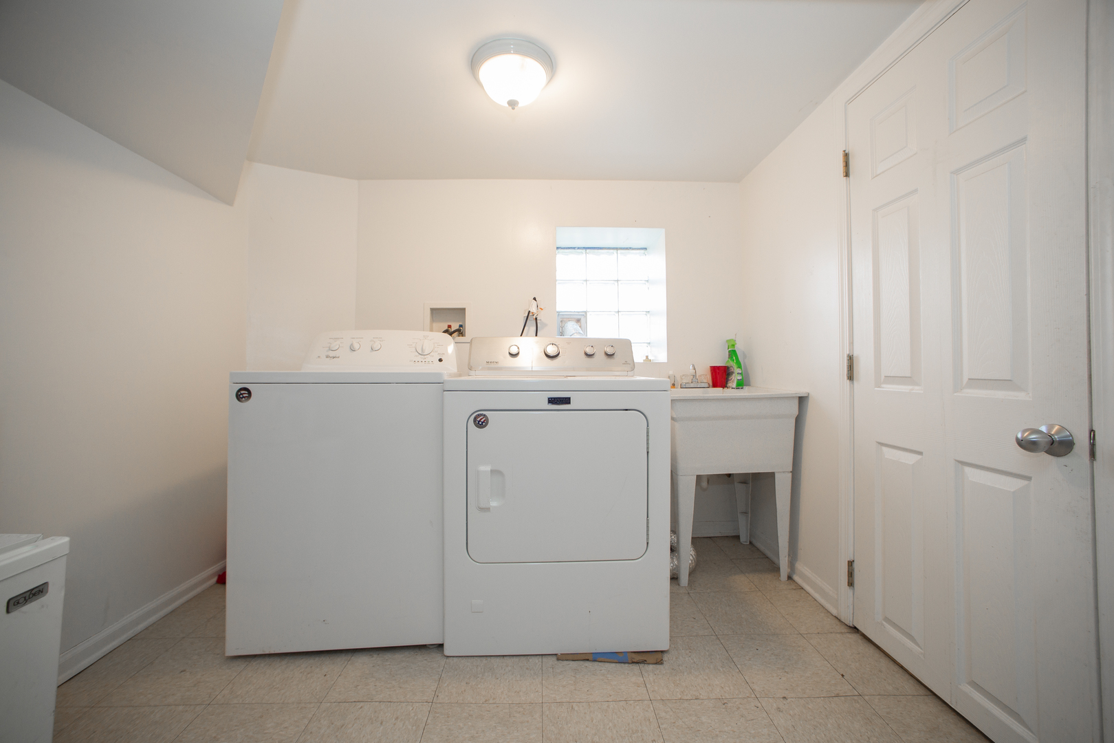428 North Harding Avenue Chicago, IL 60624 - Photo 15 of 22