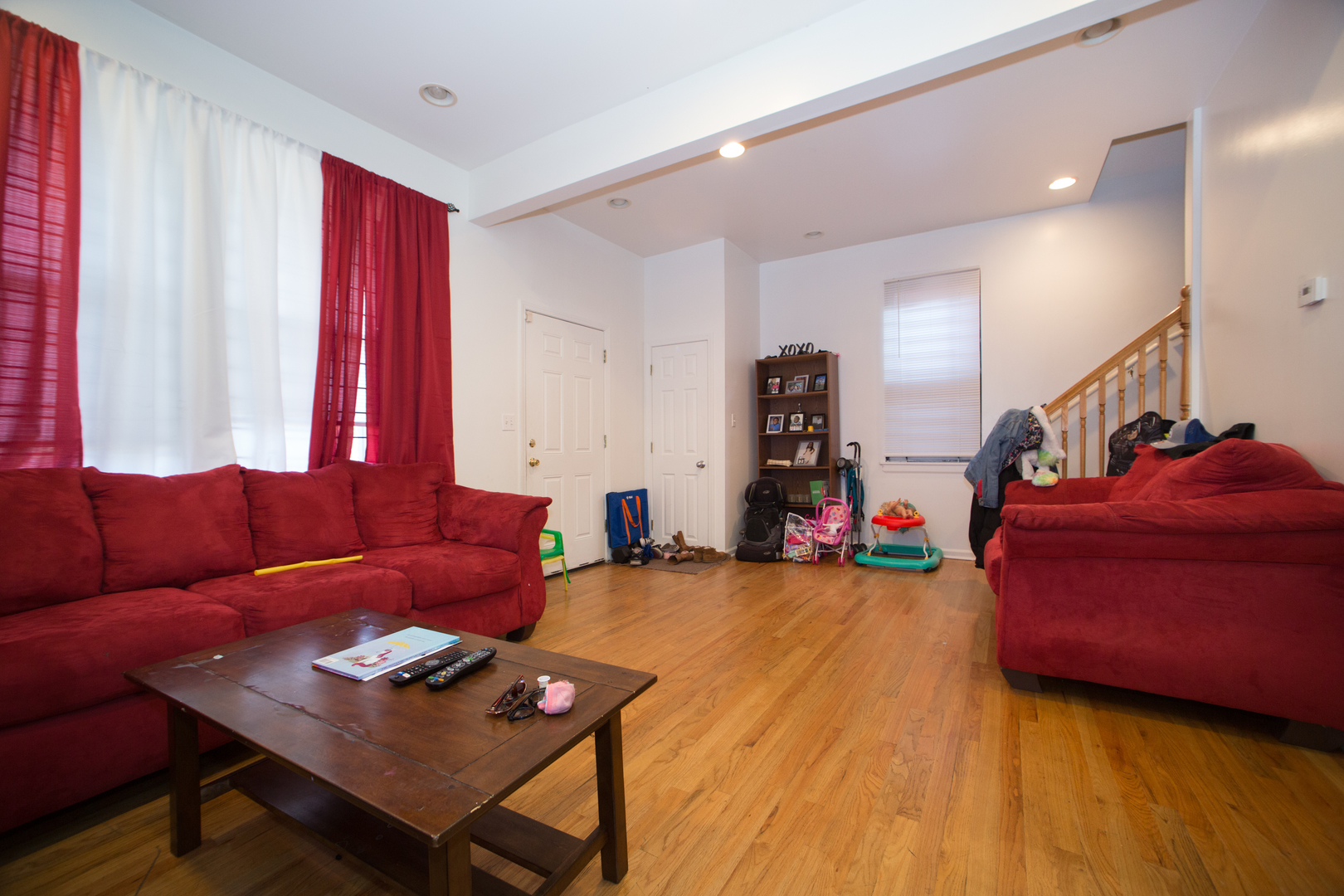 428 North Harding Avenue Chicago, IL 60624 - Photo 4 of 22