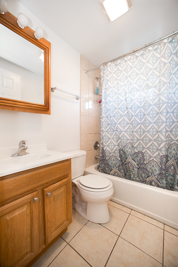 428 North Harding Avenue Chicago, IL 60624 - Photo 7 of 22