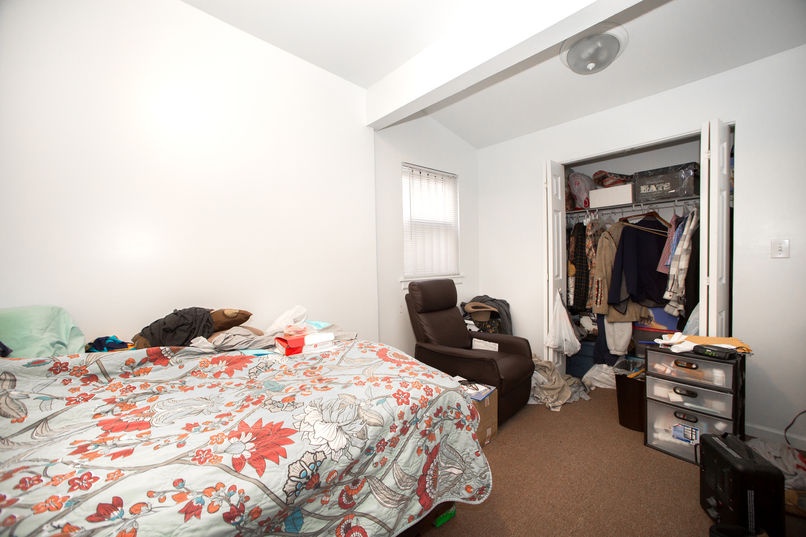 428 North Harding Avenue Chicago, IL 60624 - Photo 9 of 22