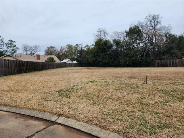 $59,900 | 6003 Stonegate Drive, Alexandria, LA 71303